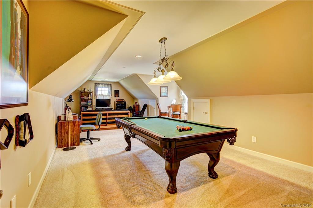 Laurel Creek - Residential