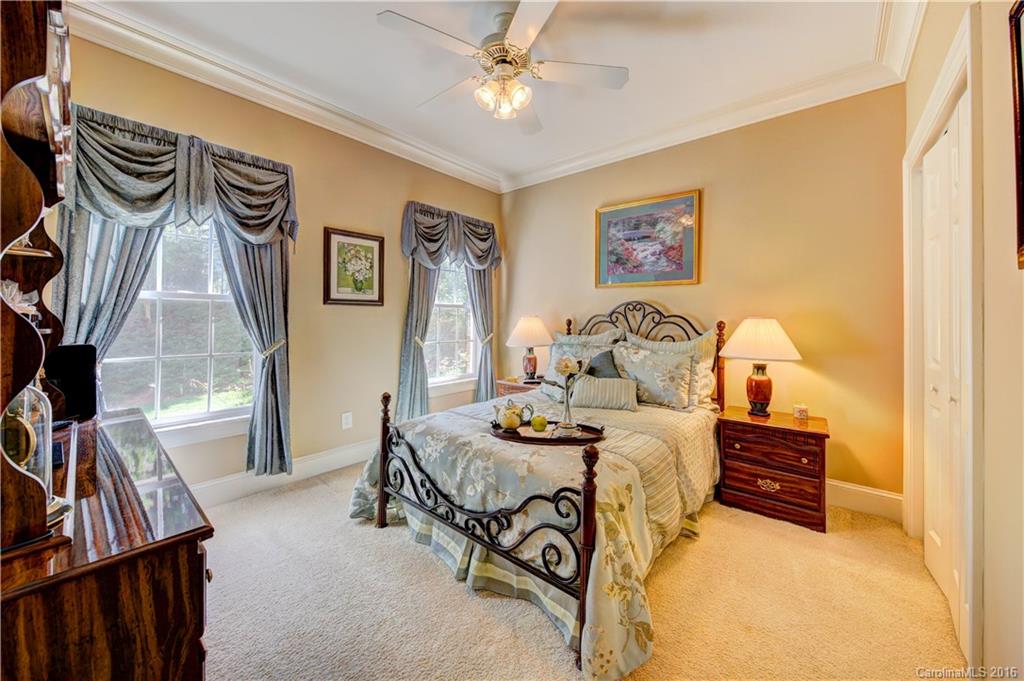 Laurel Creek - Residential