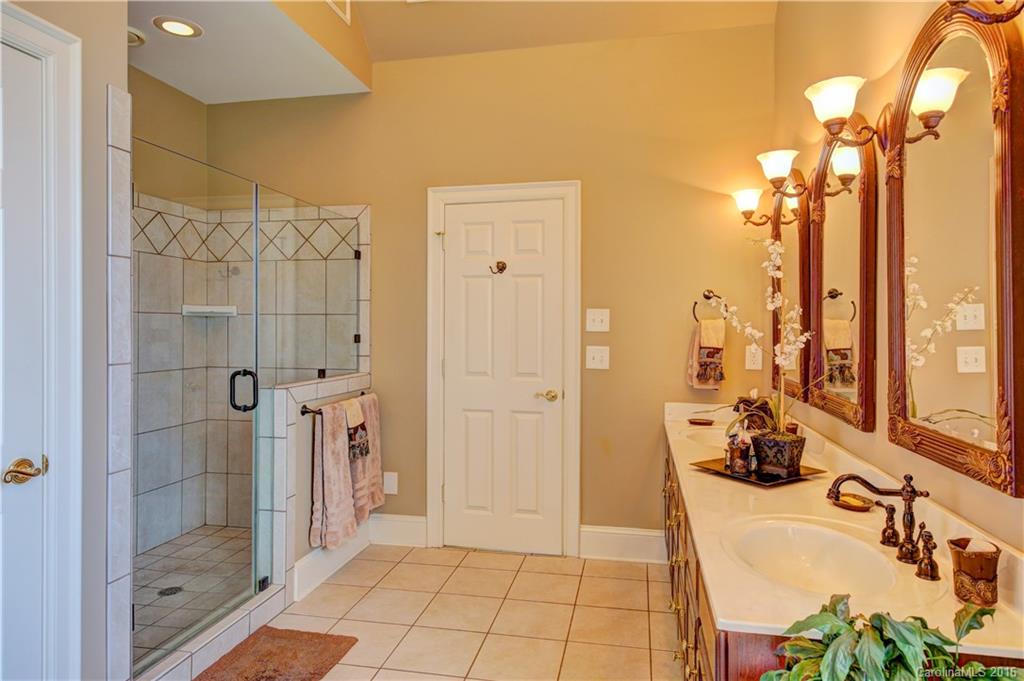 Laurel Creek - Residential