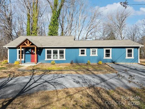 611 Peniel Road Columbus NC 28722