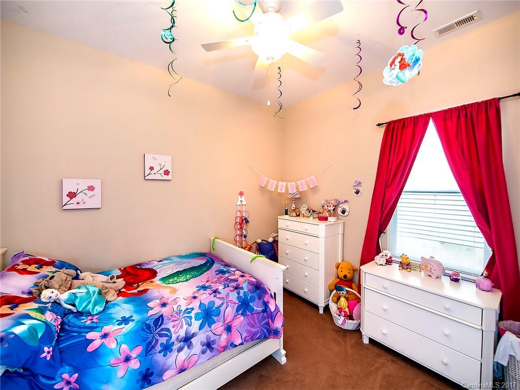 Macaulay - Residential Lease