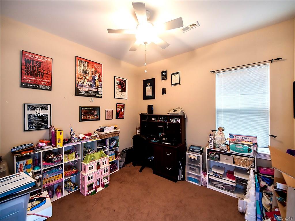 Macaulay - Residential Lease