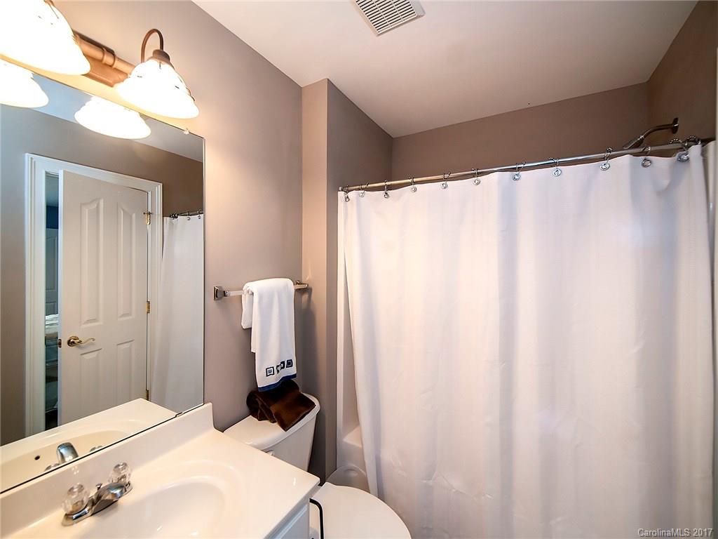 Macaulay - Residential Lease