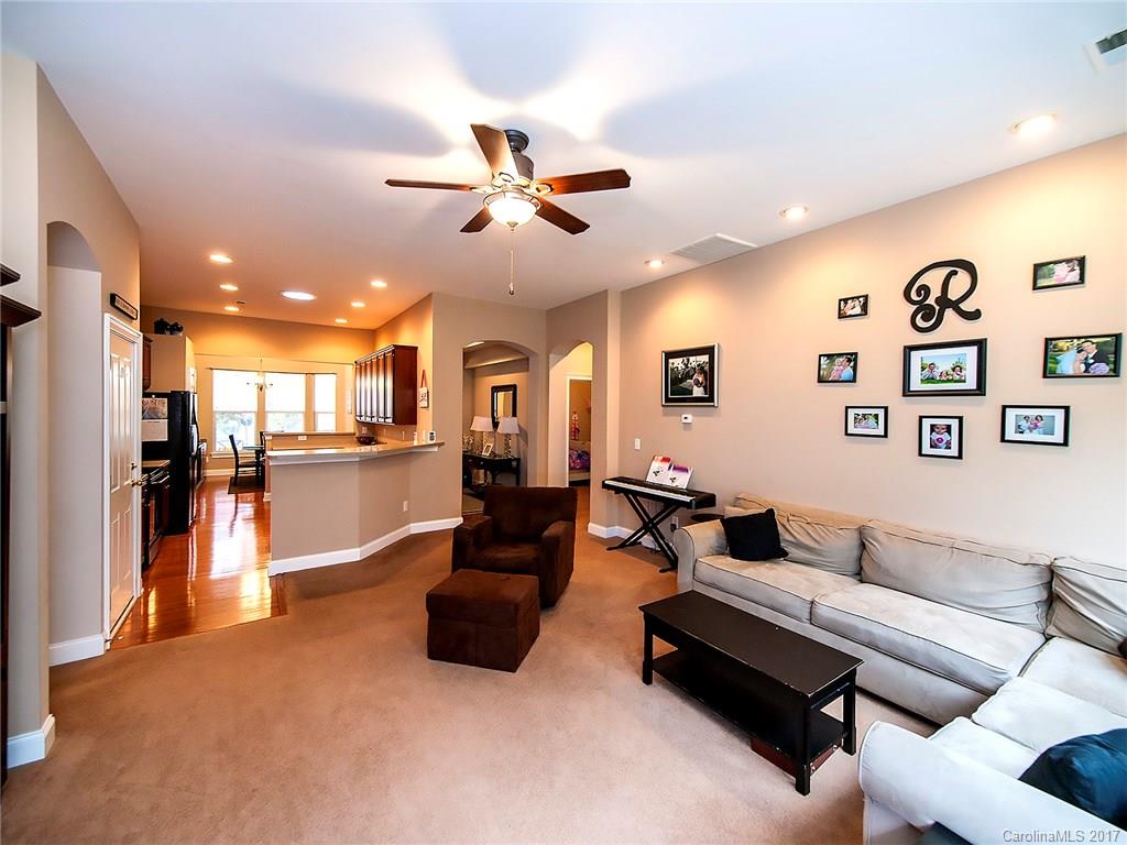 Macaulay - Residential Lease