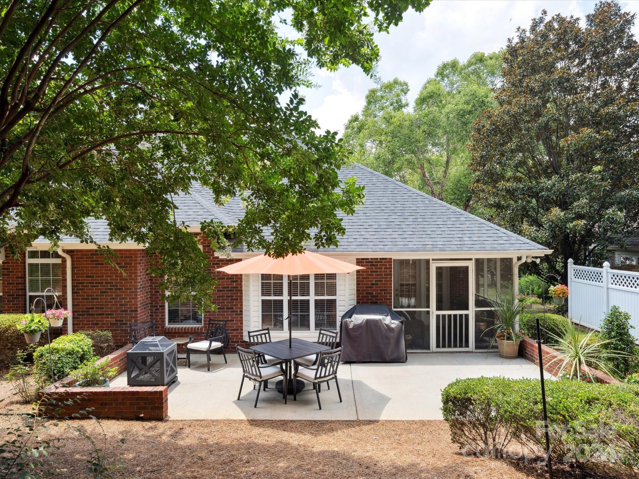 Palmetto West - Residential