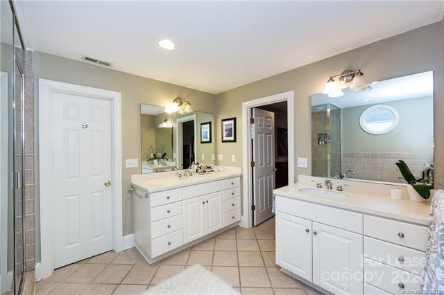 Myers Park - Residential Lease