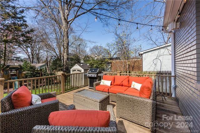 Myers Park - Residential Lease