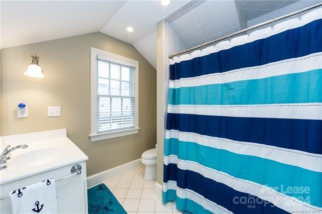 Myers Park - Residential Lease