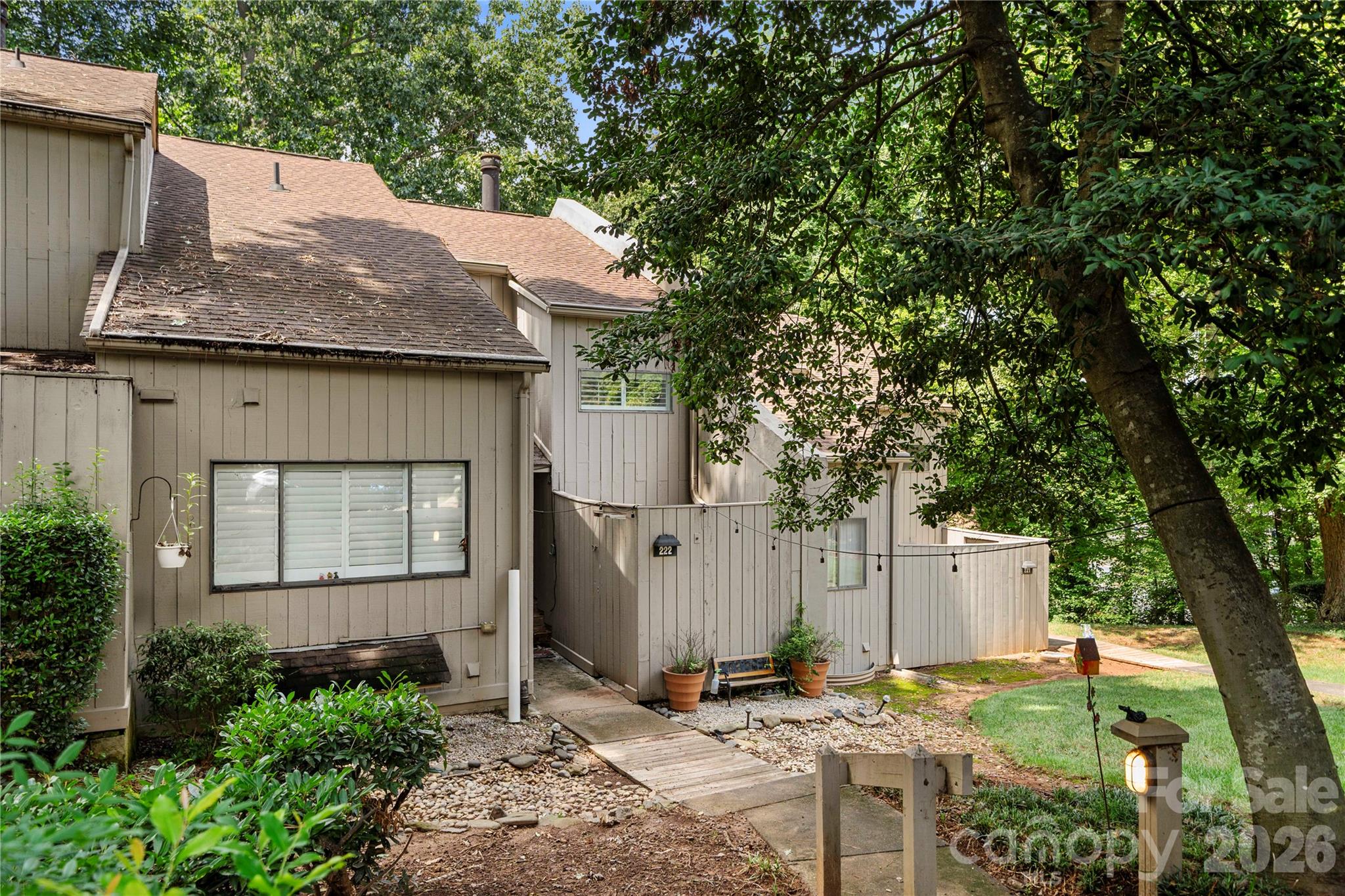 222 Riverview Terrace