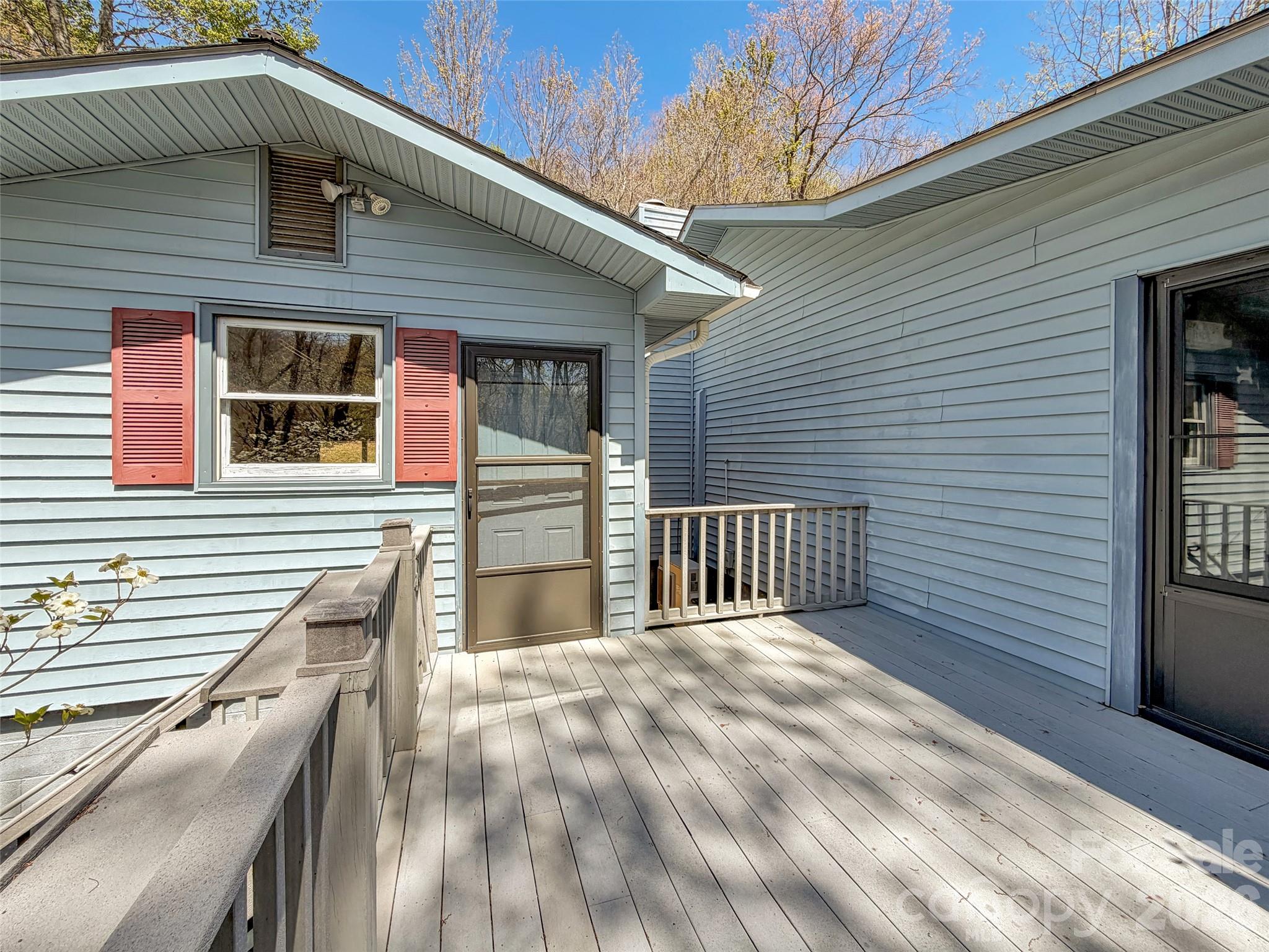 Heritage Mountain - Residential