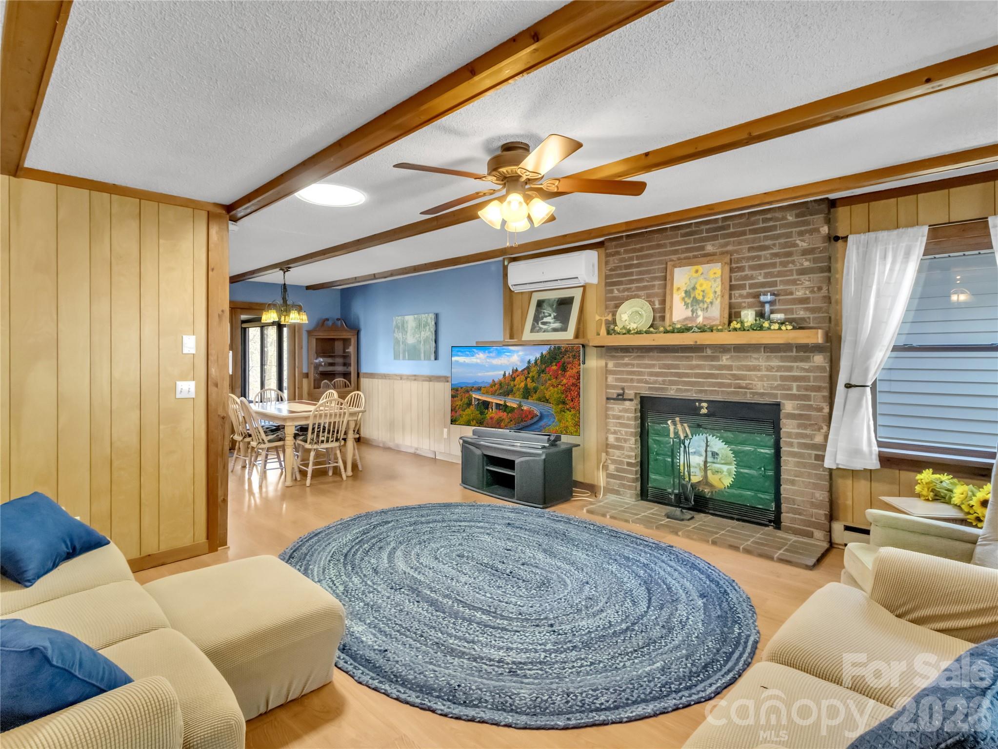 Heritage Mountain - Residential