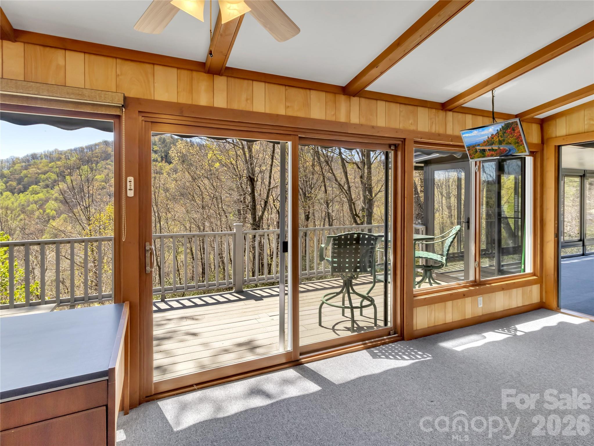 Heritage Mountain - Residential