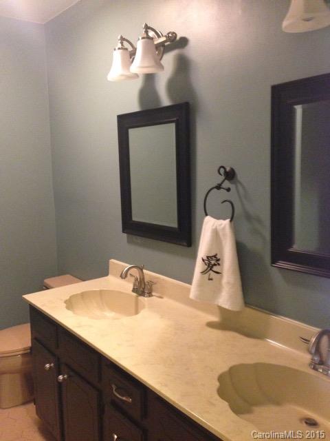 Idlewood Harbor - Residential