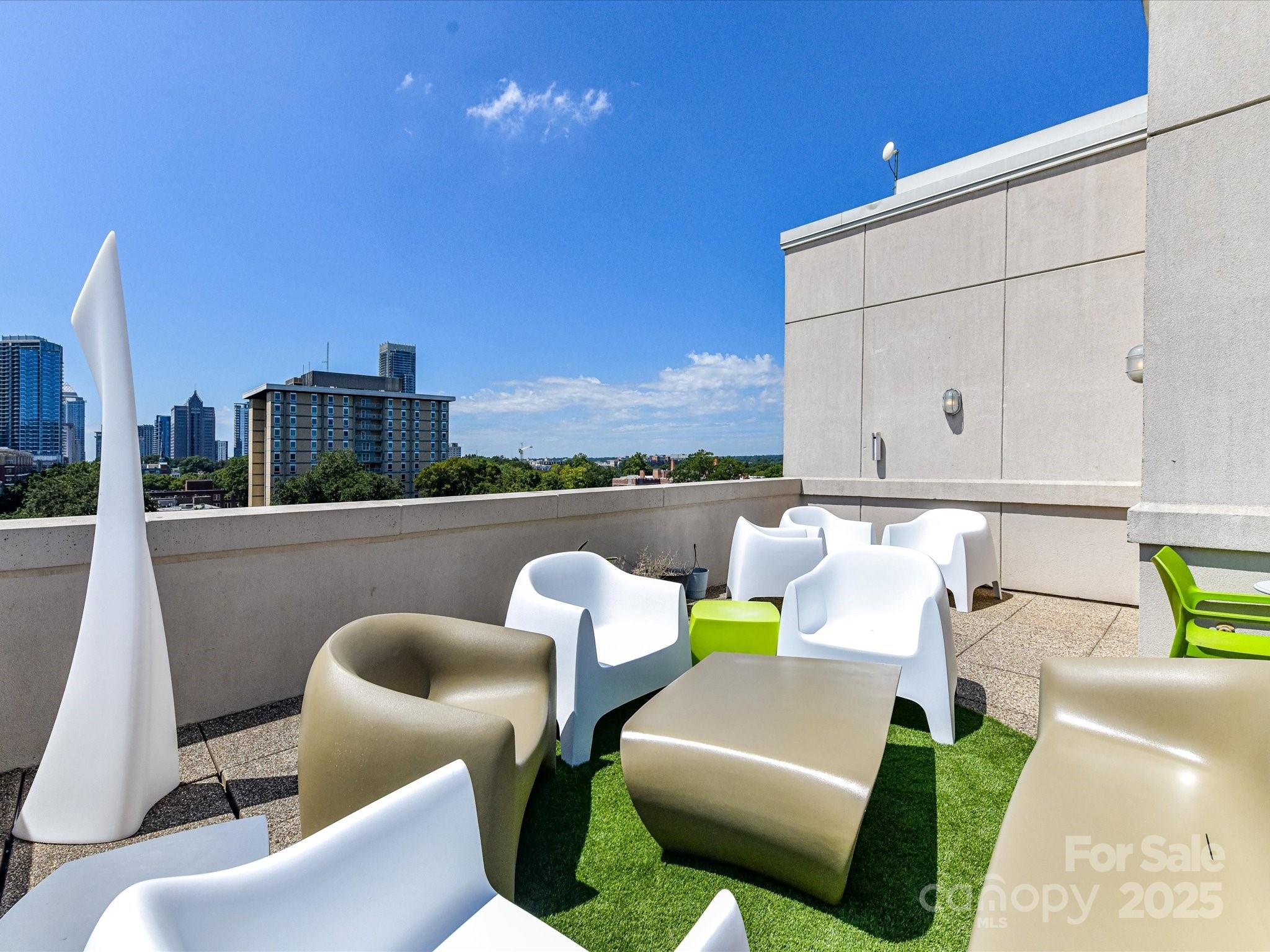 715 North Church Street - Residential