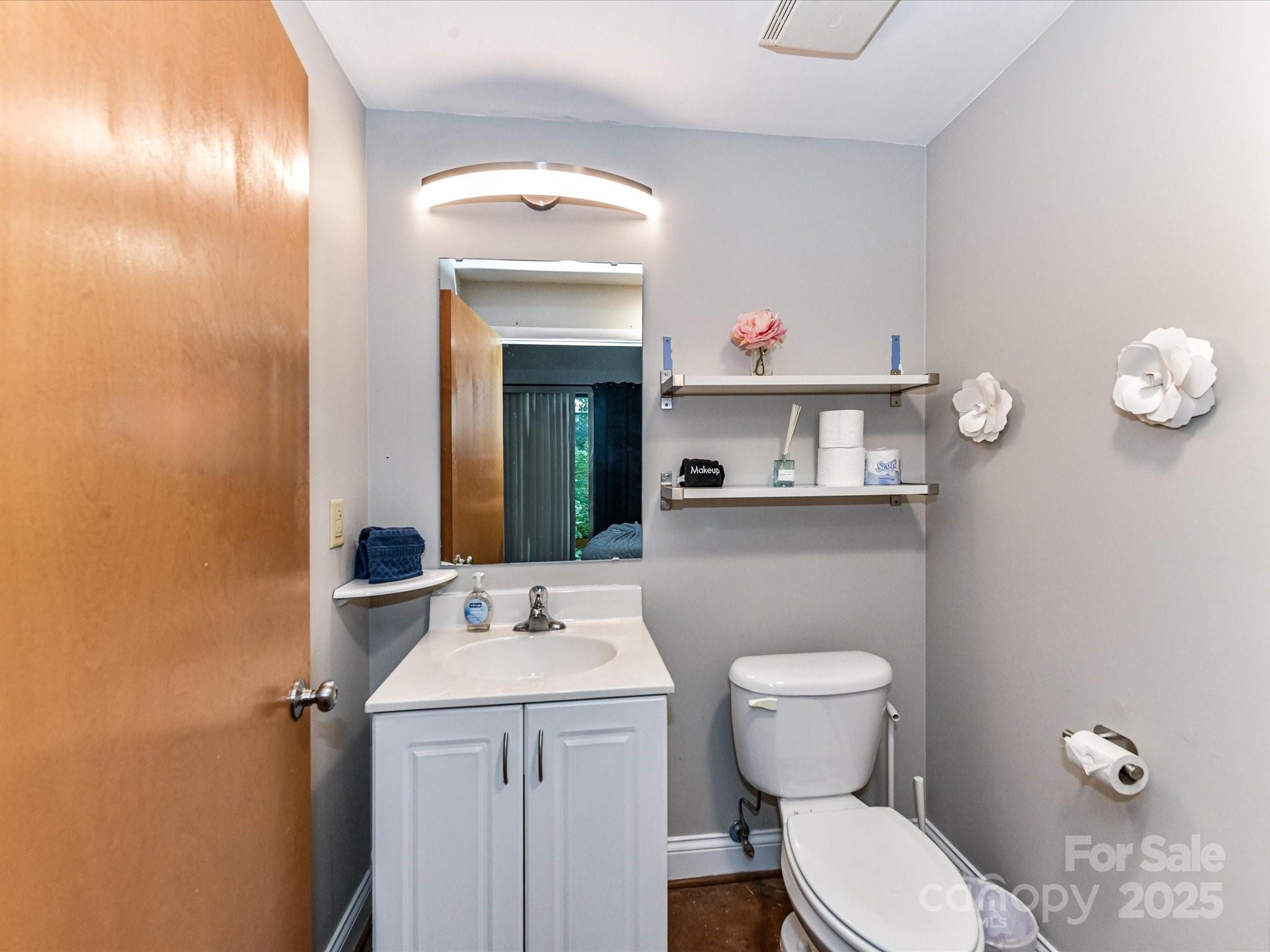 715 North Church Street - Residential