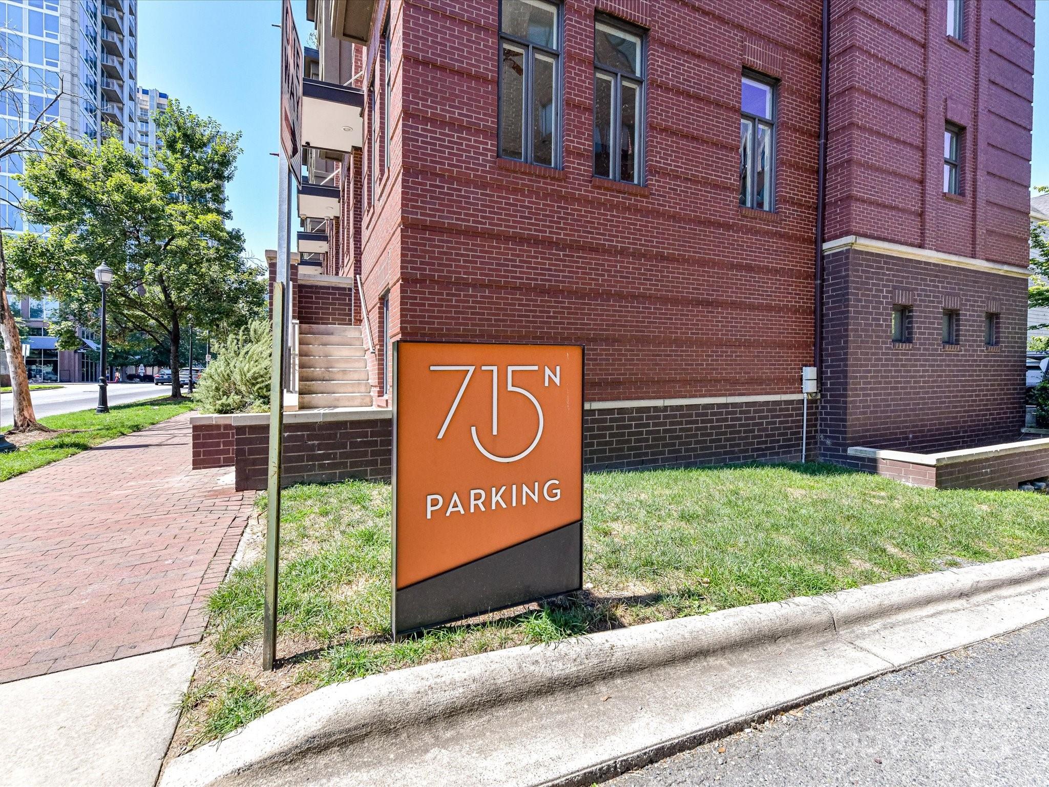 715 North Church Street - Residential