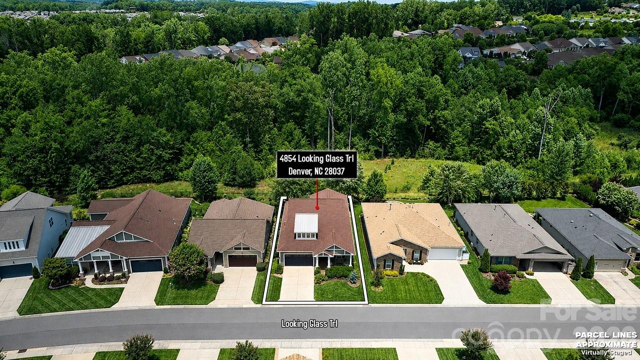 4854 Looking Glass Trail