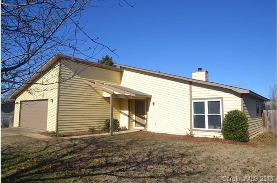 Large great room with vaulted ceiling and wet bar. Master suite has 2 walk-in closets. Application fee is $50 per applicant and may be paid online.  Pet Friendly w 3 pet maximum w $250 per pet non-refundable pet fee. Lease terms from 12 - 24 months. NO rentals less than 12 months.  Security deposits range from 1-2 month's rent depending on background check. Gross household income must be at least 3 times the rental amount.