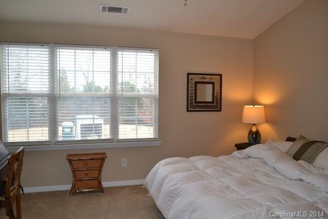 Lexington Commons - Residential