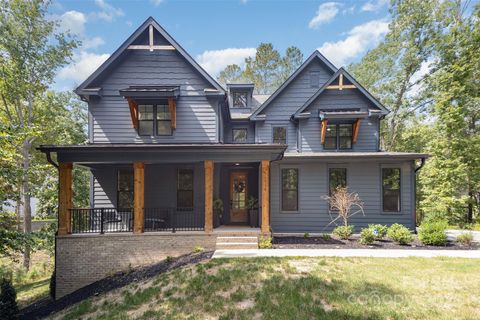 Photo of 16518 Here At Last Lane, Charlotte, NC 28278 (MLS # 4302094)