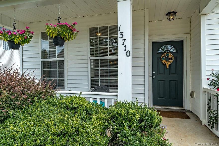 Steele Creek Location- Restaurants/Shopping/Medical Offices & Lake Wylie,SC all near by! Imagine coming home where you can entertain in your backyard, or take it inside to your open floor plan. Kitchen is large enough for a table & SS appliances for all to envy.  All bedrooms are upstairs along with a loft that has plenty of room to turn into a separate entertaining area/office. Home is located on a Cul-de-Sac street!