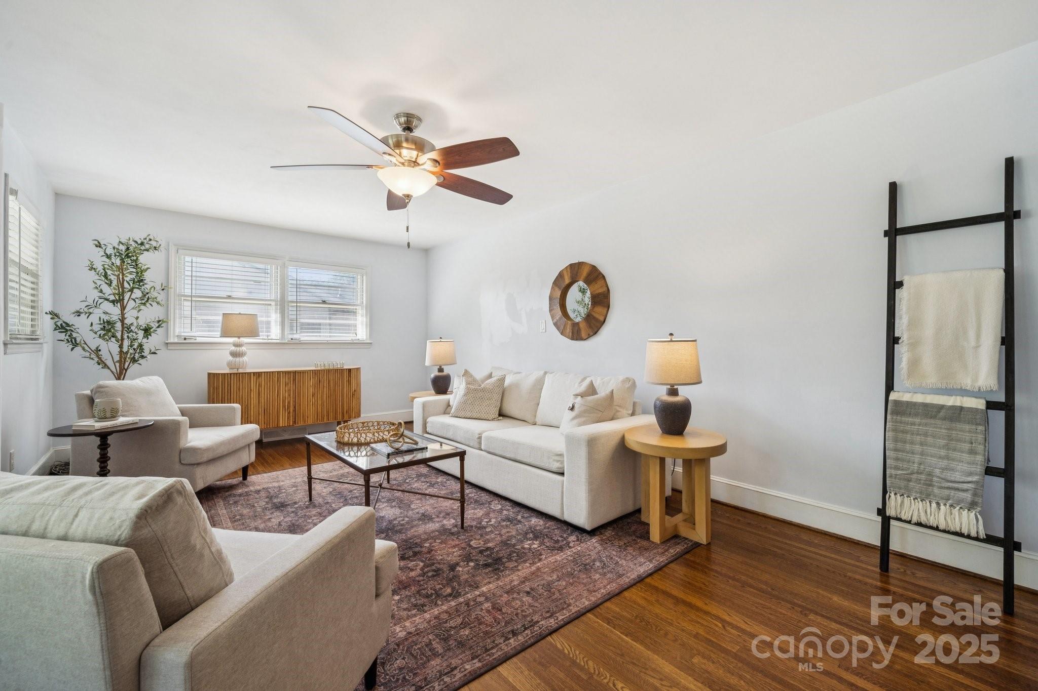 5322 Chedworth Drive