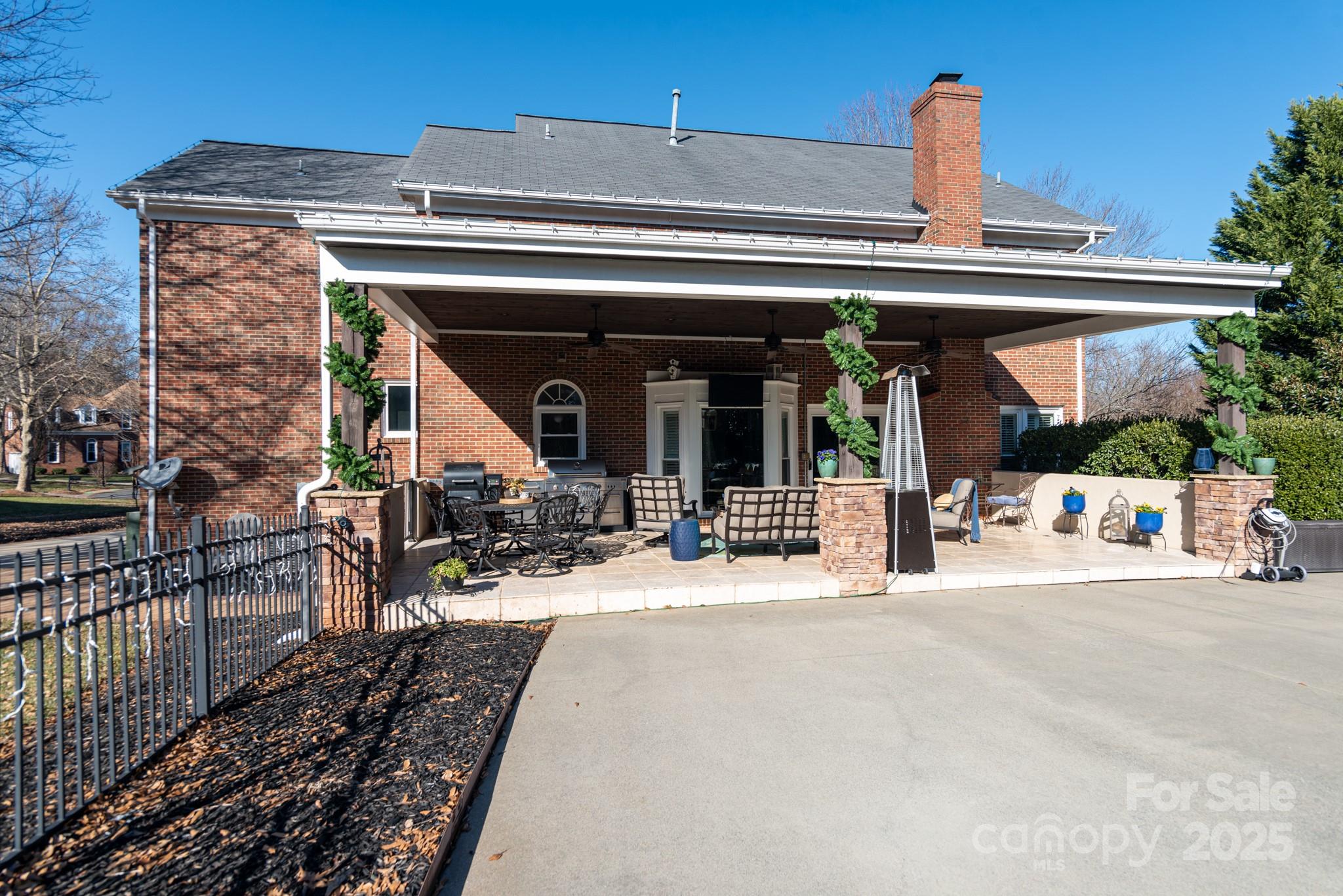 Heron Harbor - Residential