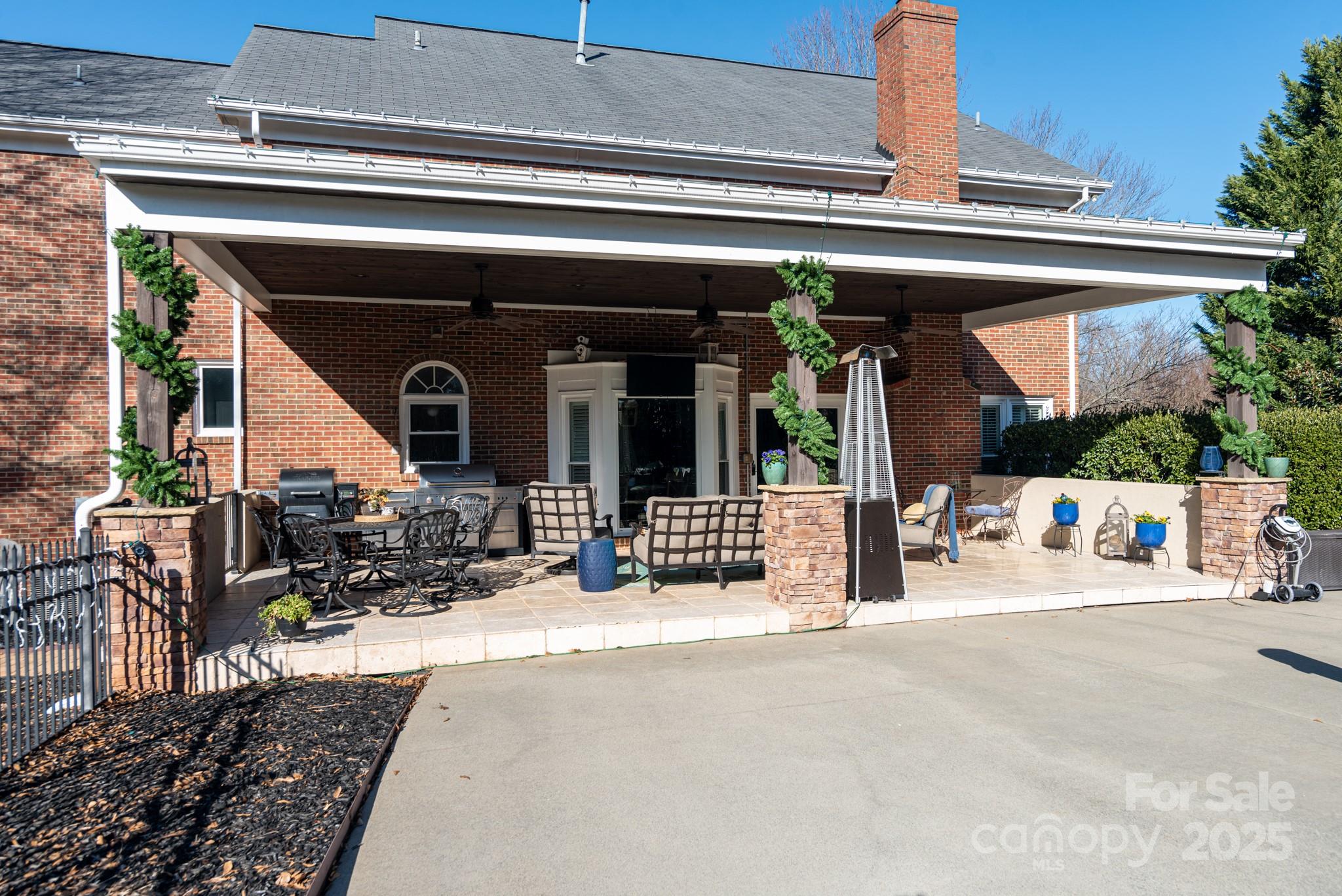 Heron Harbor - Residential