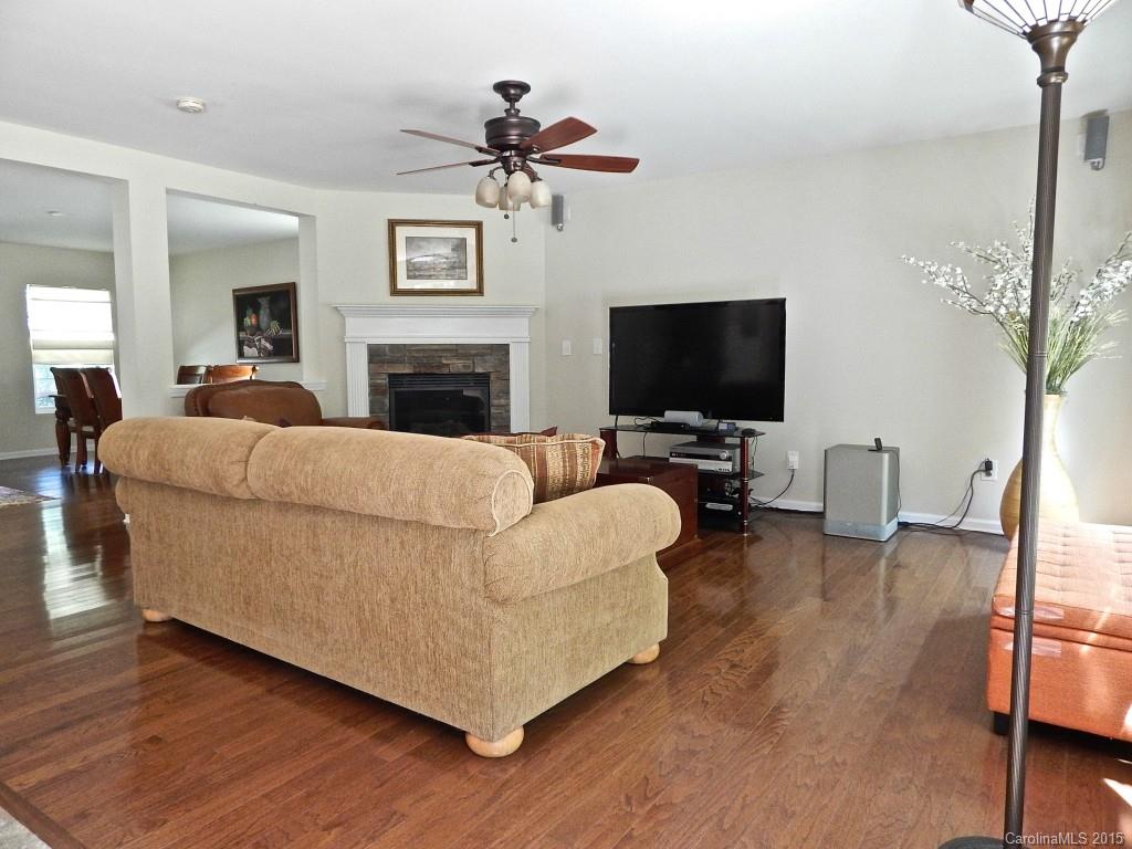 Hamilton Lakes - Residential Lease