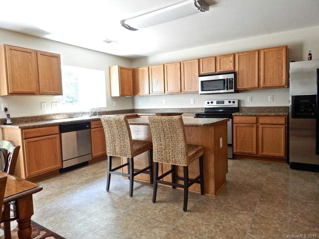 Hamilton Lakes - Residential Lease