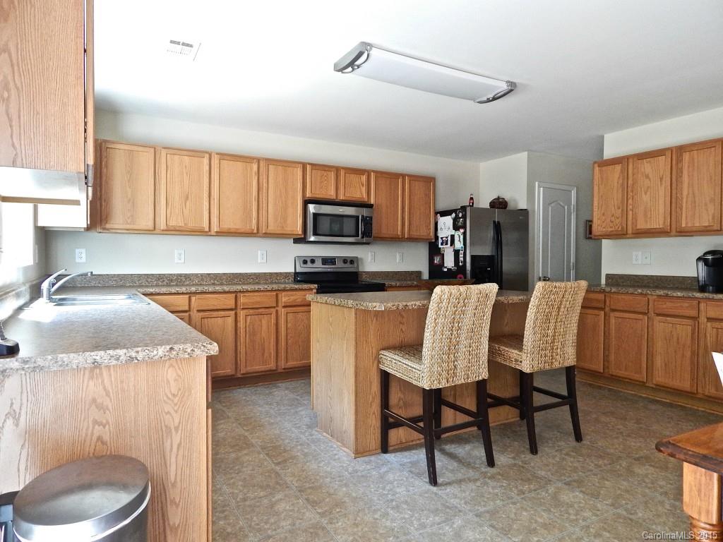 Hamilton Lakes - Residential Lease