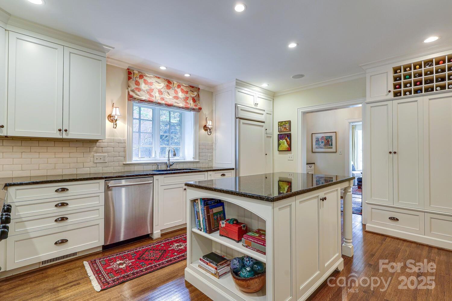 Myers Park - Residential