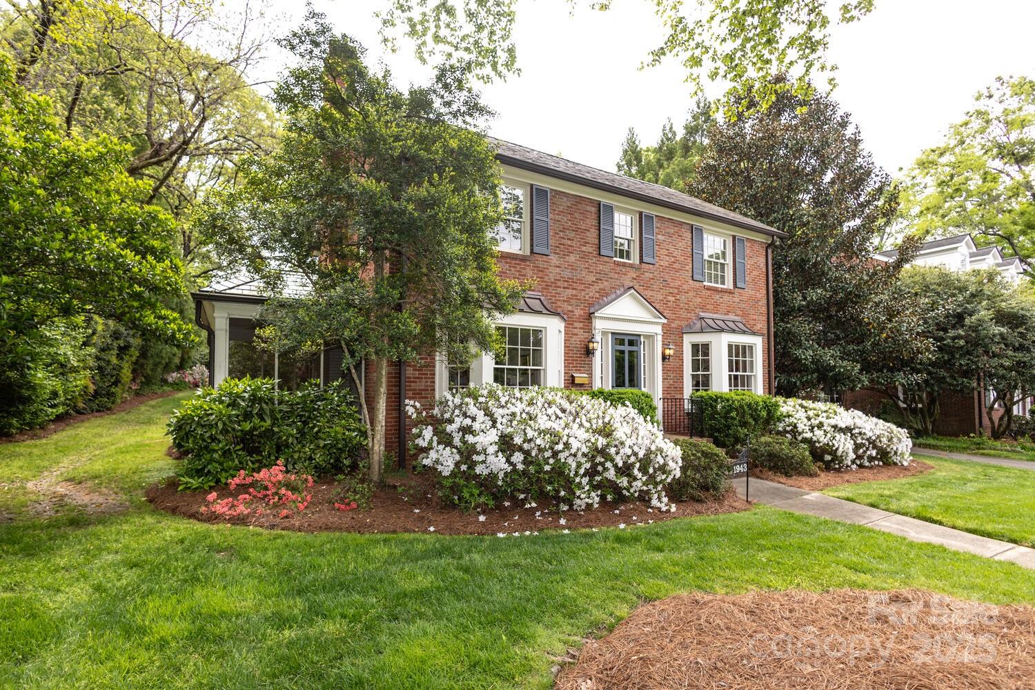 1943 S Wendover Road