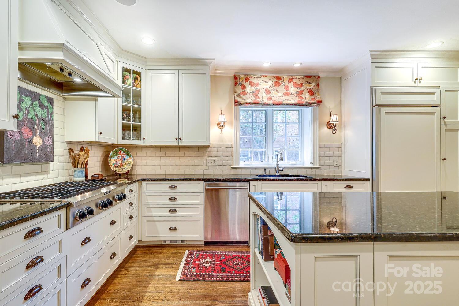 Myers Park - Residential