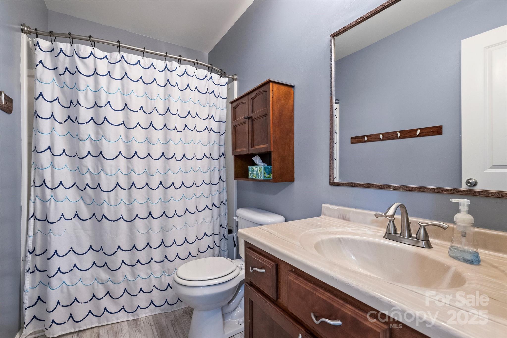 Newport Lakes - Residential