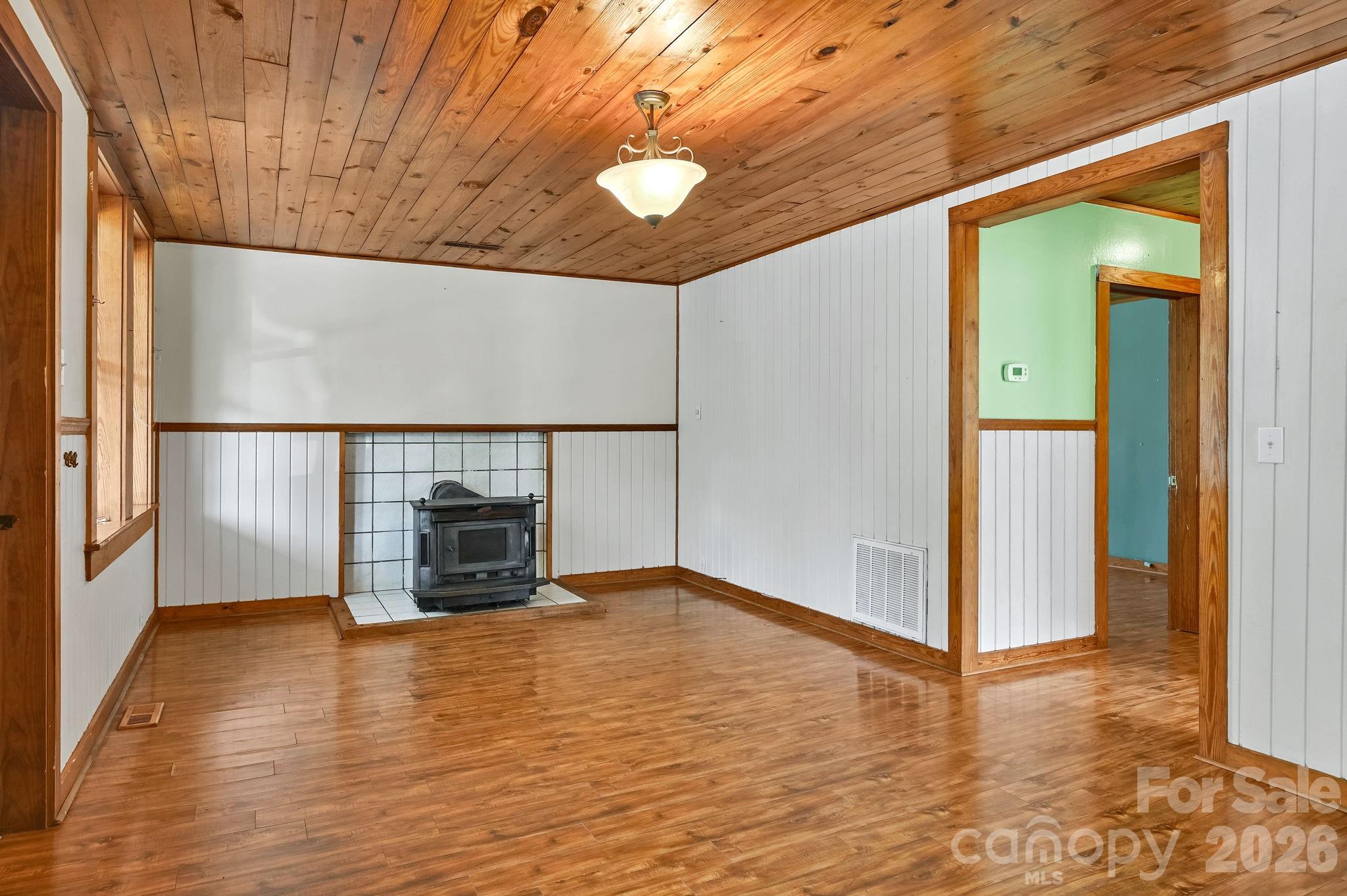 376 Fairview Road