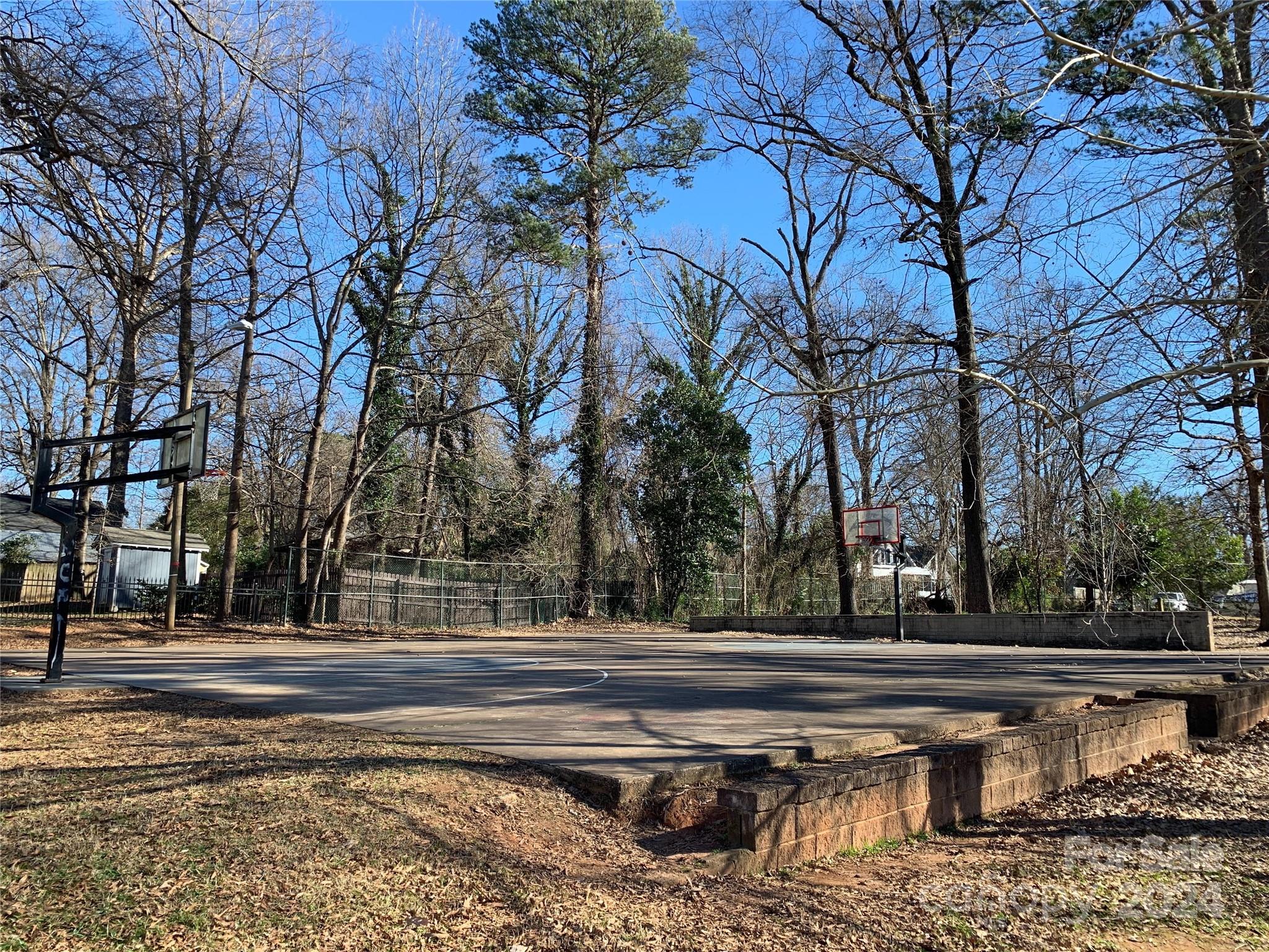 Steel Gardens - Residential