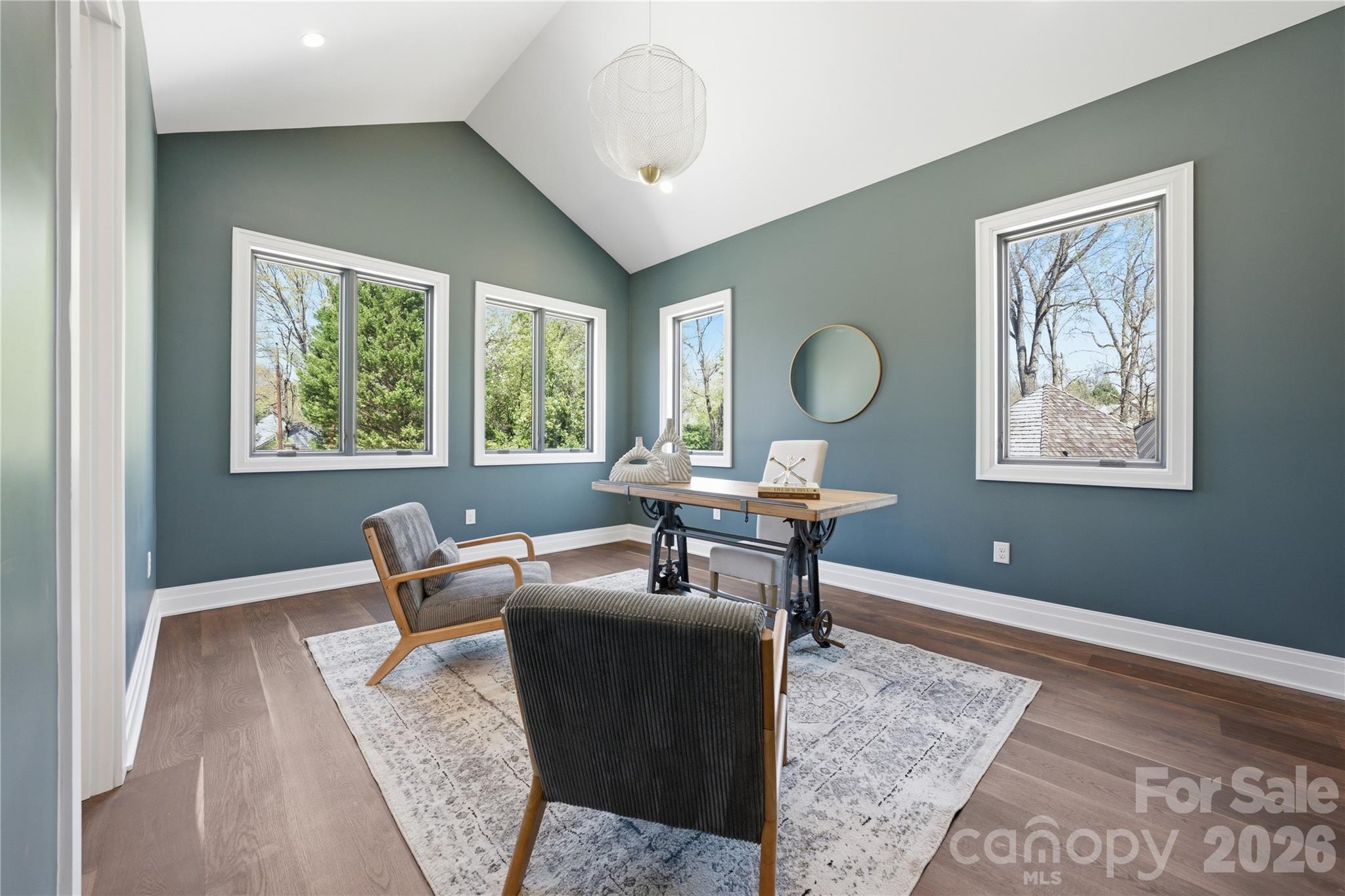 1423 S Wendover Road