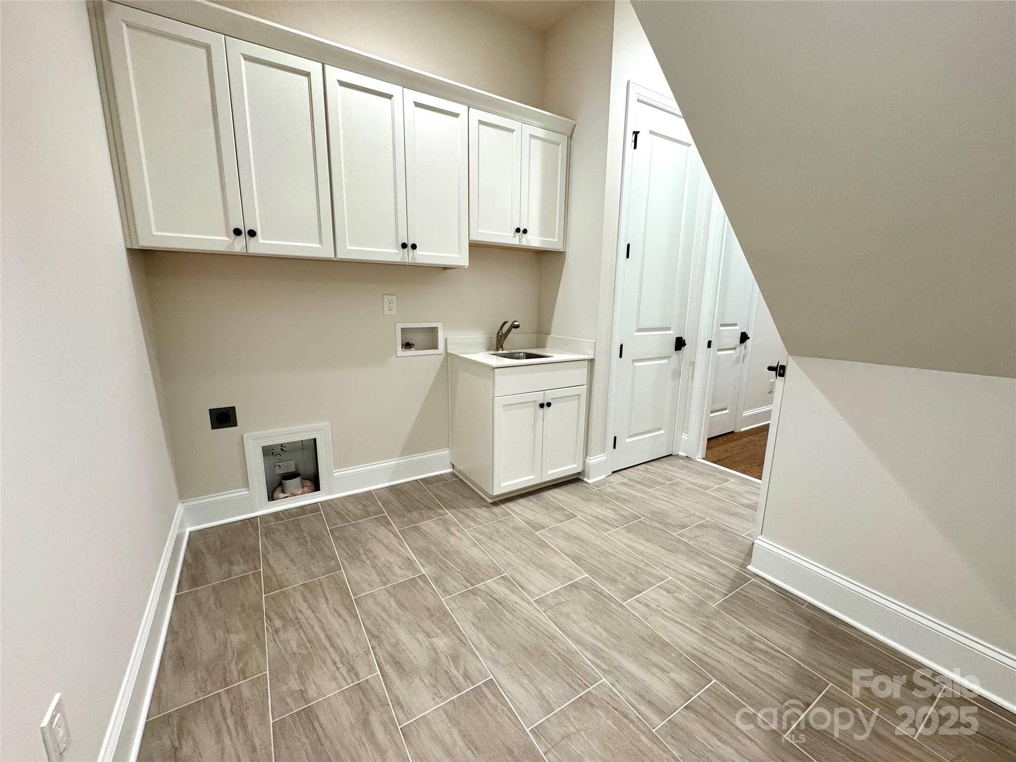 Irish Creek - Residential