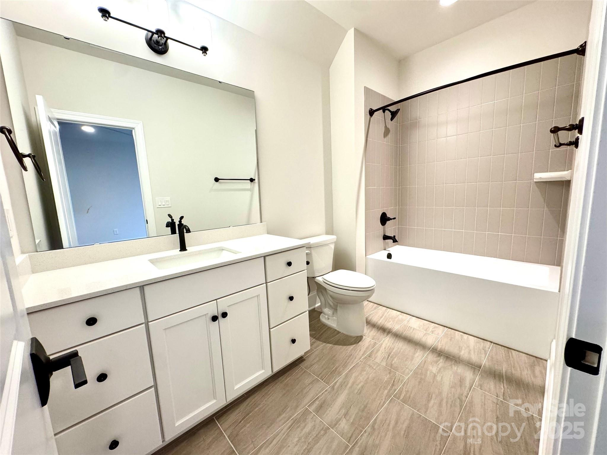 Irish Creek - Residential