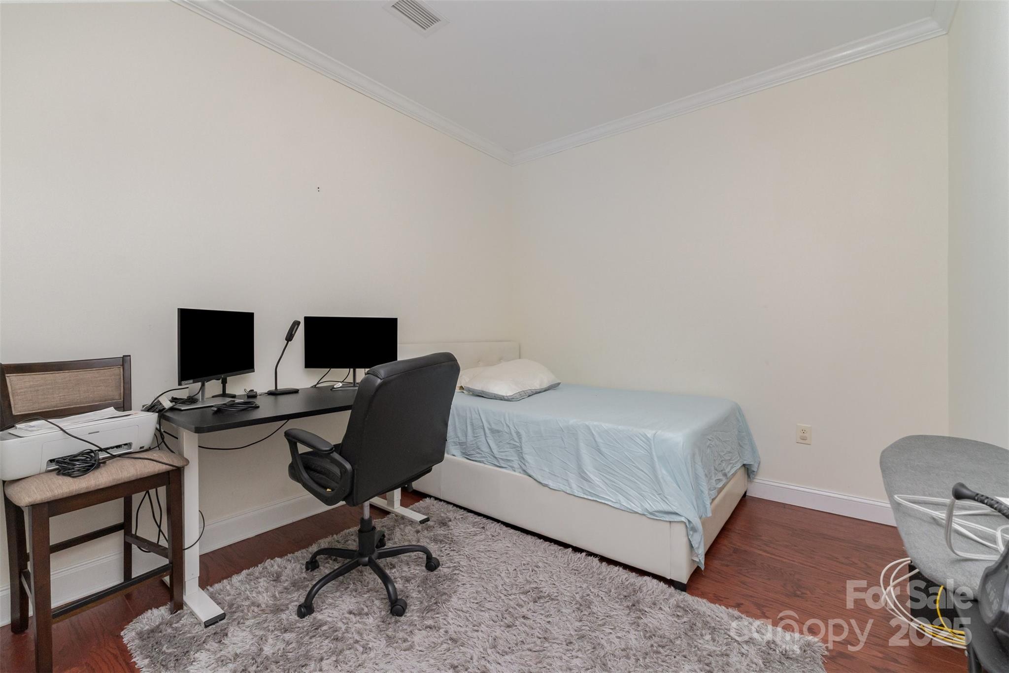 Charlotte, North Carolina 28202, United States, 2 Bedrooms Bedrooms, ,1 BathroomBathrooms,Residential,Coming Soon,242821