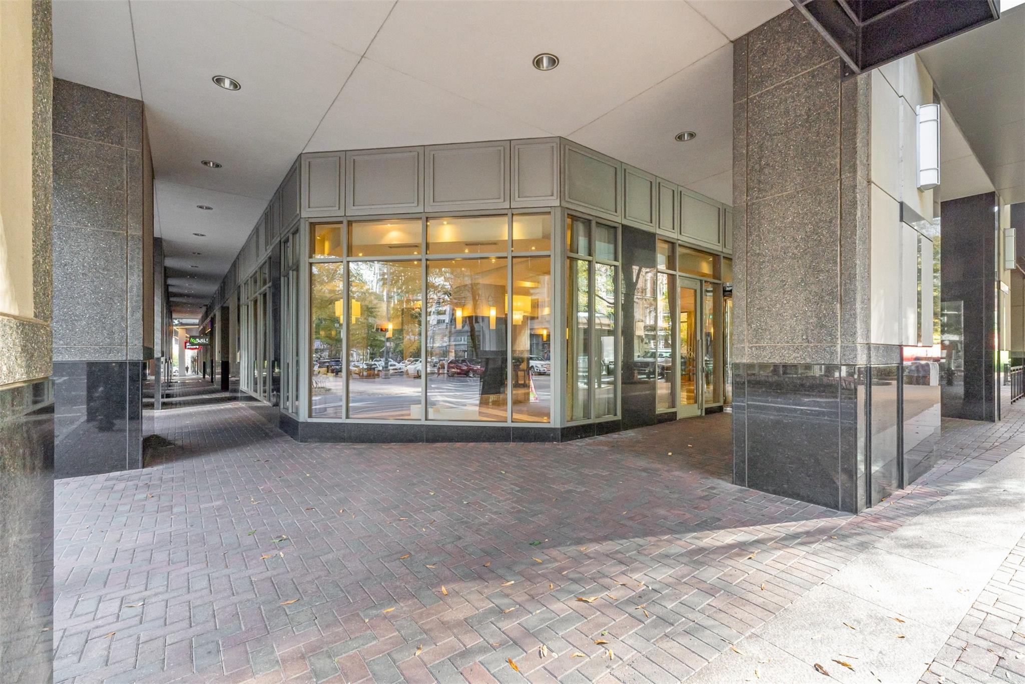 230 S Tryon Street 1105