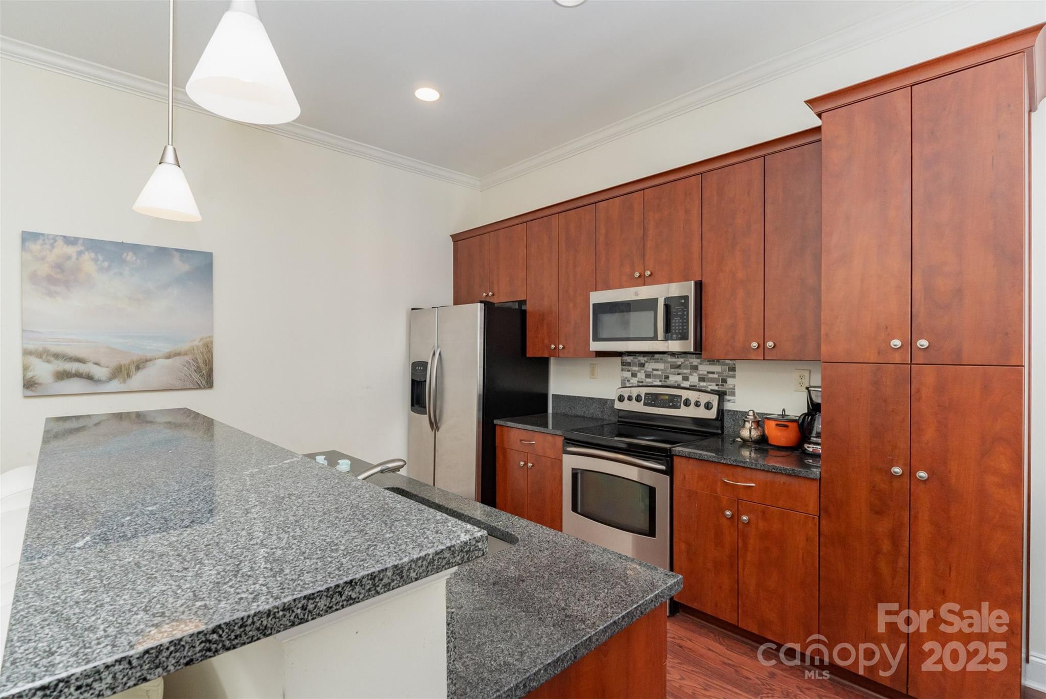 Charlotte, North Carolina 28202, United States, 2 Bedrooms Bedrooms, ,1 BathroomBathrooms,Residential,Coming Soon,242821