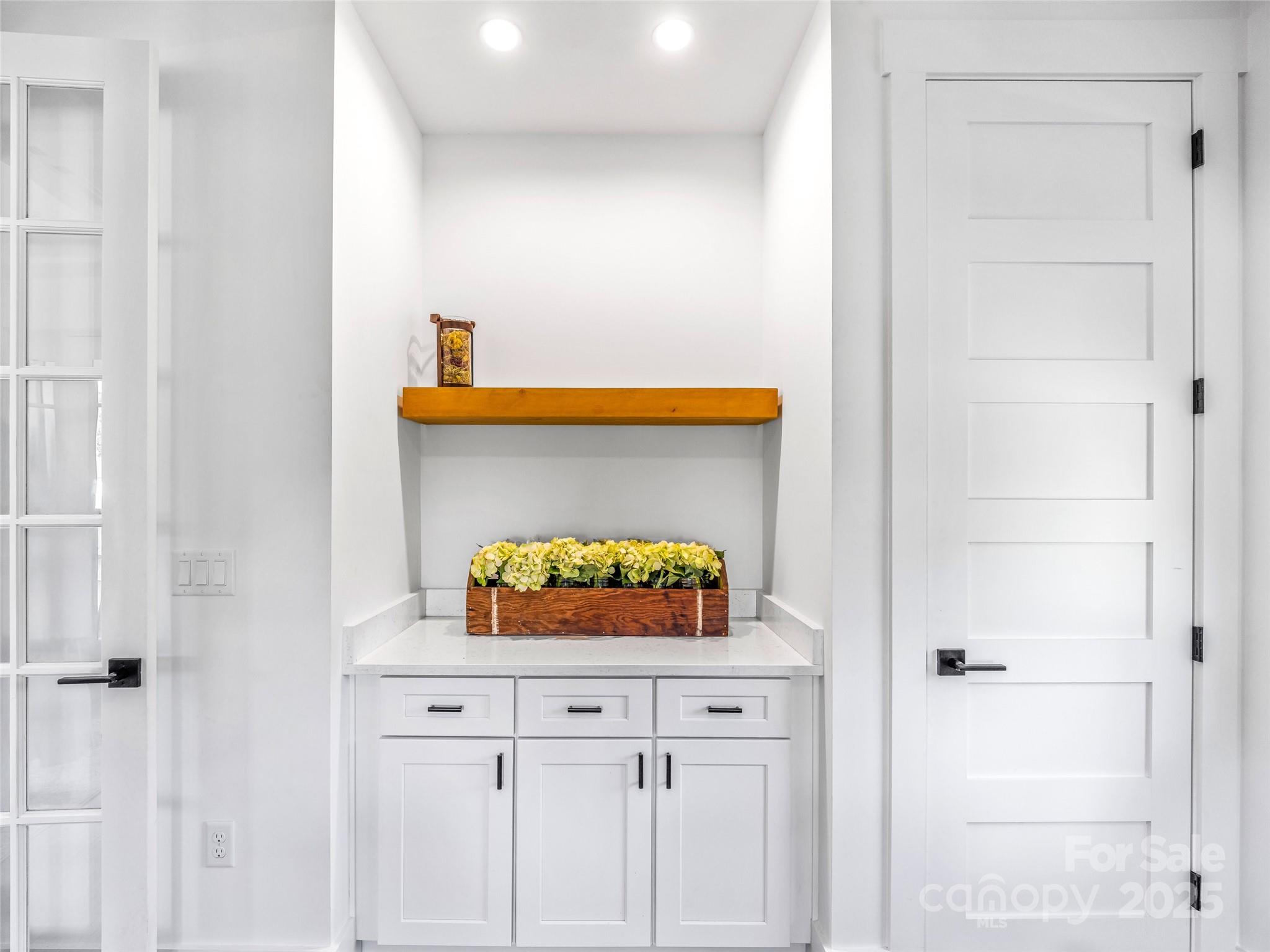 The Cottages at Wintercress - Residential