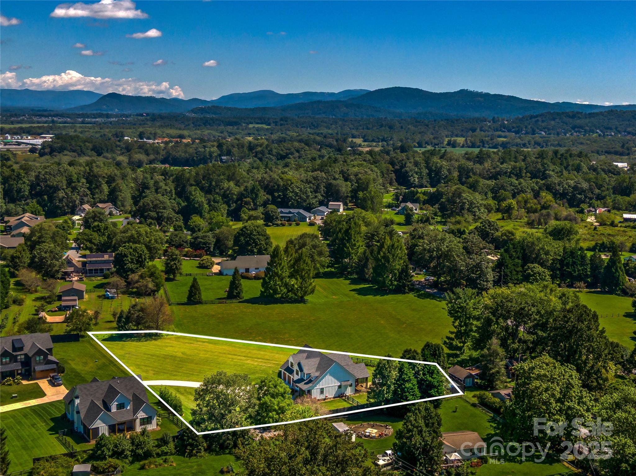 The Cottages at Wintercress - Residential