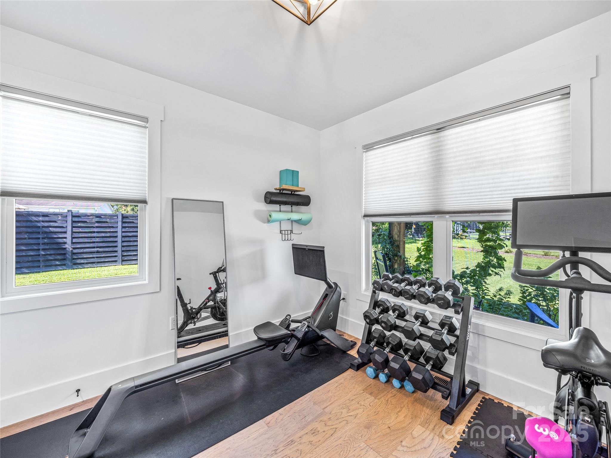 The Cottages at Wintercress - Residential