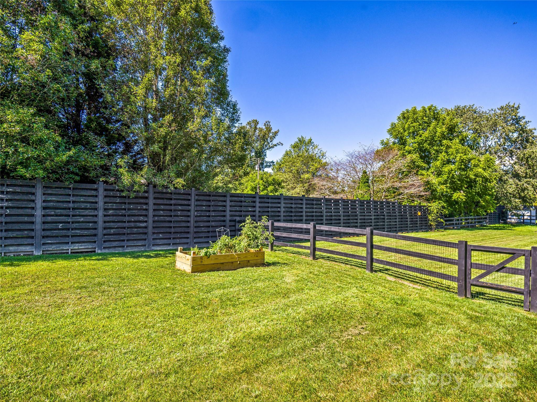 The Cottages at Wintercress - Residential