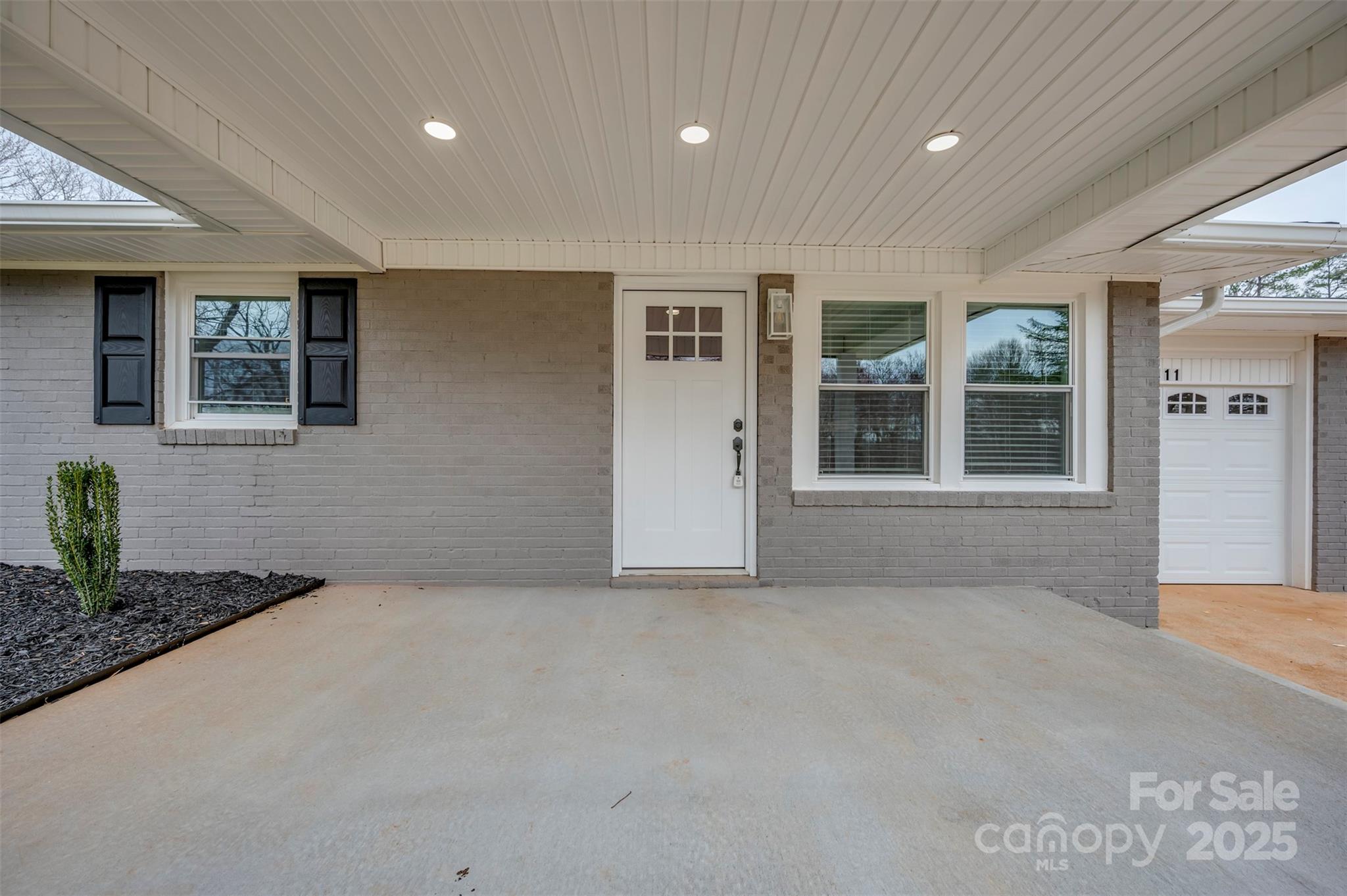 411 Old Caroleen Road