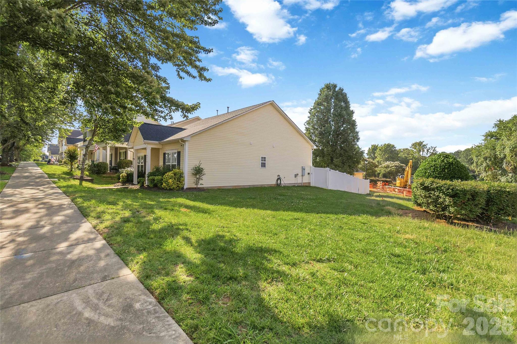 8710 Arrowhead Place Lane