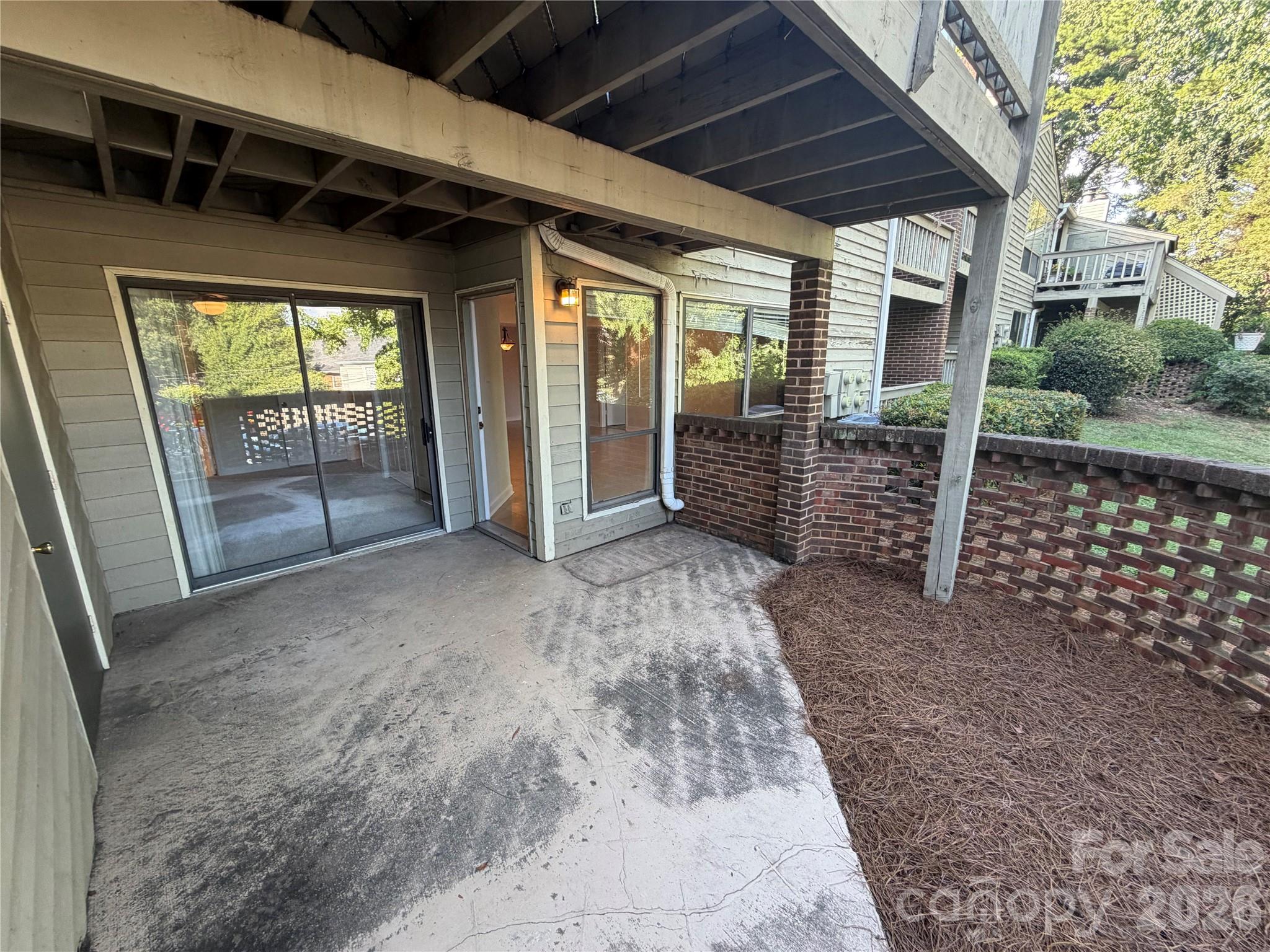 1612 Sharon Road W 61